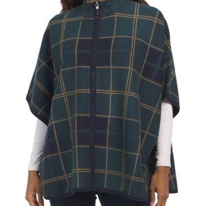 NWT Nicole Miller poncho with doggie sweater Sm/Md.  dog sweater small